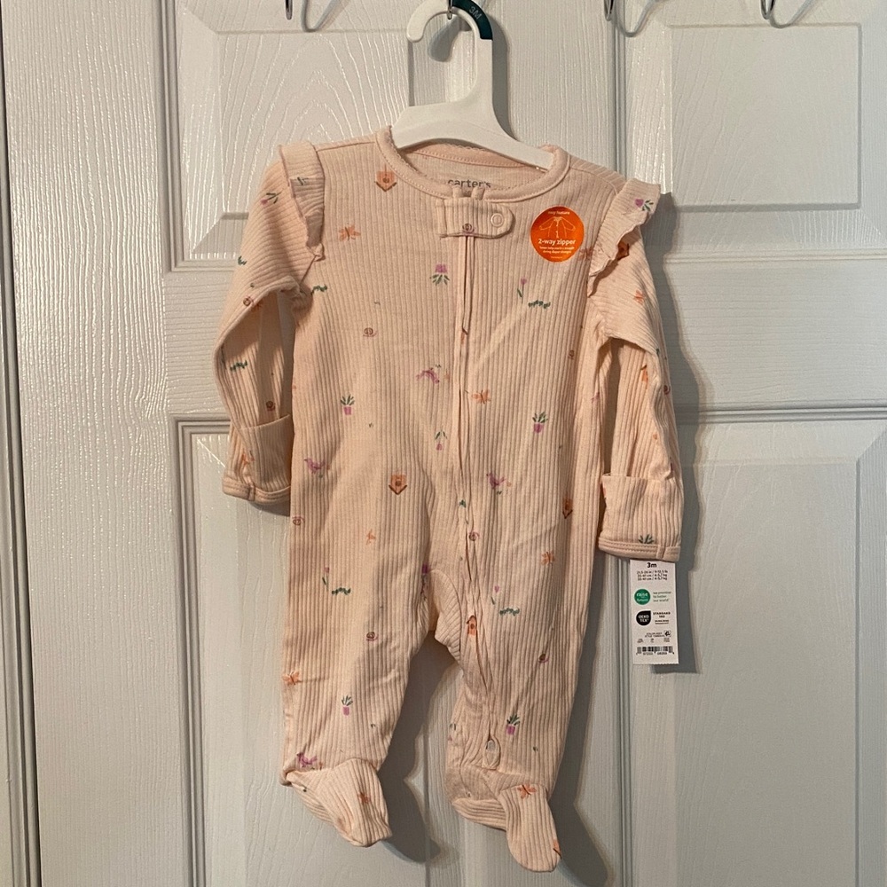 Carters Organic Cotton Baby Girl One Piece Cream 2 way zipper size 3 Months NWT